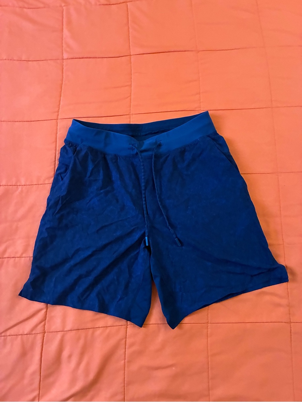 Lululemon Shorts Mens Medium Camo Stretch Perform Athleisure Yoga Casual